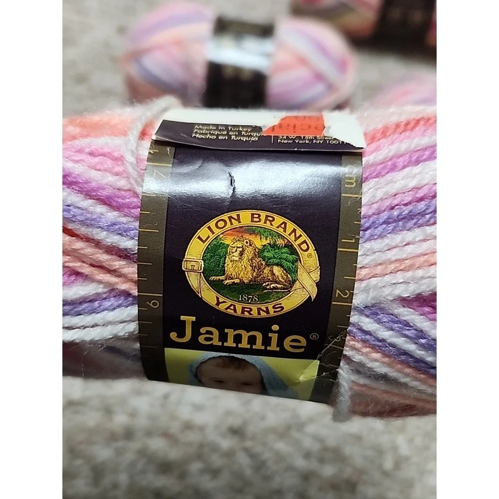 Lot of 5 Lion Brand Jamie Acrylic Striped Turkey #3 Lightweight